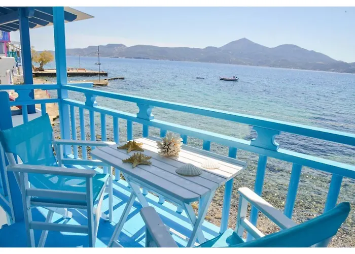 Krystalia's Sirma * Klima (Milos)